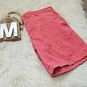 *PRICE DROP*
British Khaki Red Flat Front Shorts with an 8.5" inseam